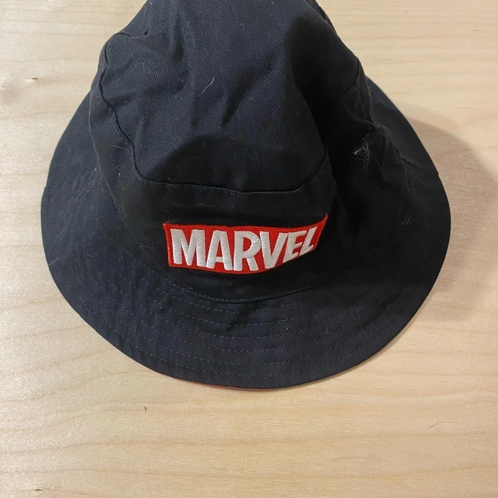 Reversible Marvel Bucket Hat One size (JM)
